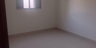 Casa - jd. santa adélia