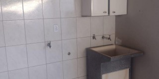 Casa - jd. santa adélia