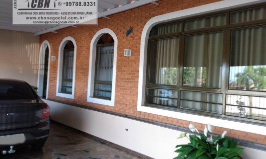 Casa - N. Sra. Do Amparo