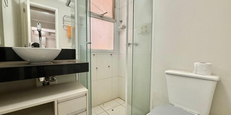 Apto. térreo -  cond.  