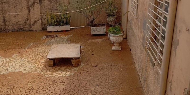 Casa - prox. praça adão duarte. - Foto 1