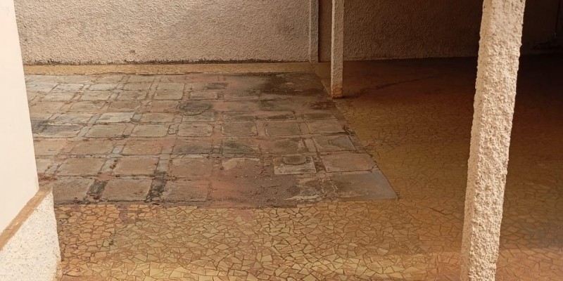 Casa - prox. praça adão duarte. - Foto 2